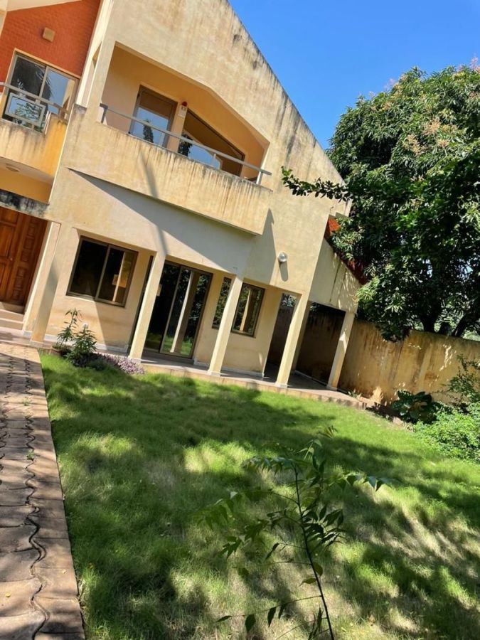 Duplex villa for rent in lomé klikamé, House for rent Lomé, maritime