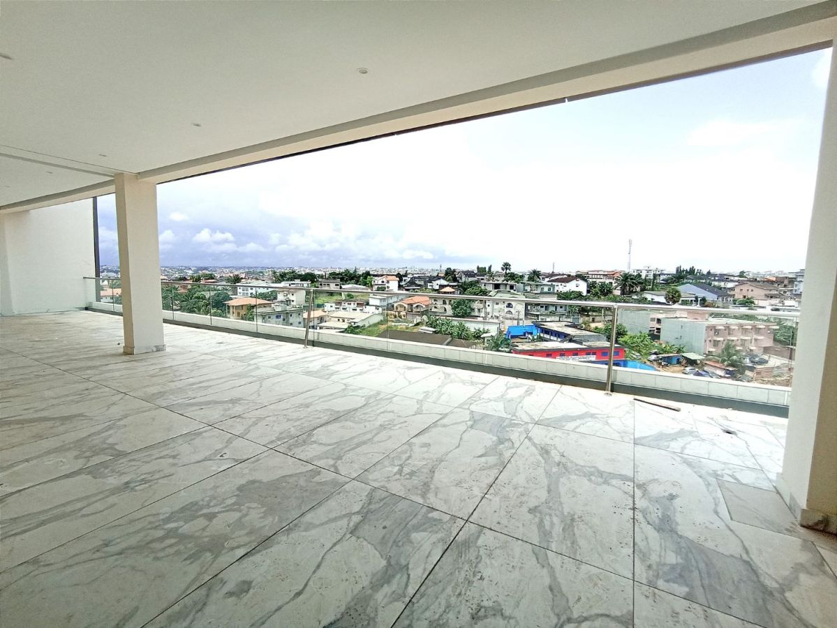 Appartements 2, 3 et 4 pièces à louer à la riviera triangle