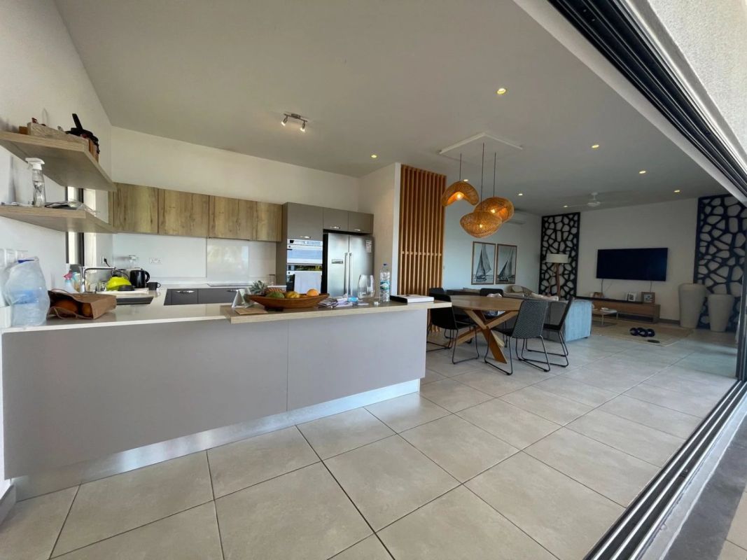 For sale, luxury penthouse with 4 ensuite bedrooms, House for sale