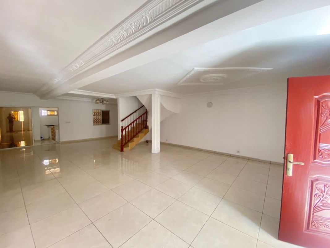 Sale of a duplex in la riviera 4, House for sale in Abidjan Ivory Coast