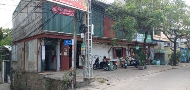 Highly accessible warehouse for lease in Tay Ho