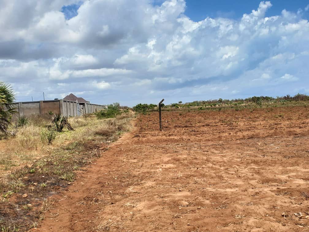 Beach plot for sale at kigambonidege dar es salaam, Land for sale in