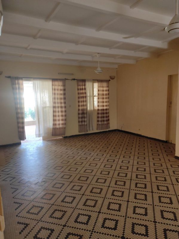 A 5bedroom villa for rent in the bois zone, House for rent in