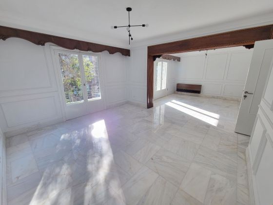 NEWLY AND BEAUTIFULLY REMODELED SPACIOUS 3-BEDROOM / 2-BATHROOM APARTMENT ...