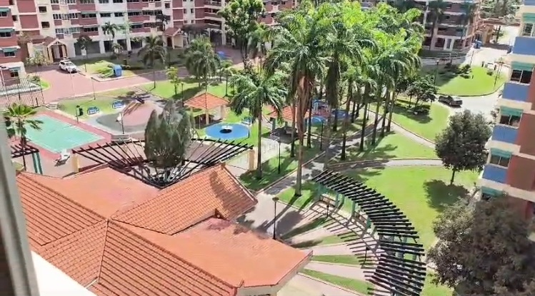 Executive Flat Common Room for Rent