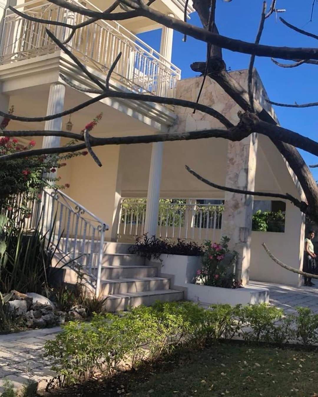 Venta de casa en vivy mitchell