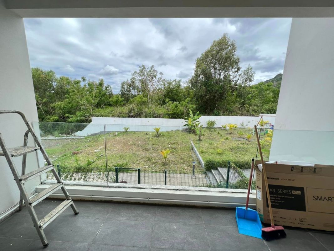 Luxury apartment for rent in the heart of mauritius property reference th2000br/nebp, Flat