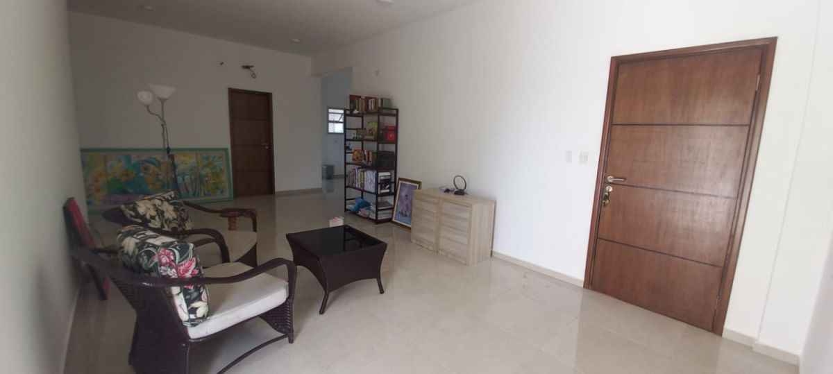 Brand new building for sale municipality area, House for sale Lambare