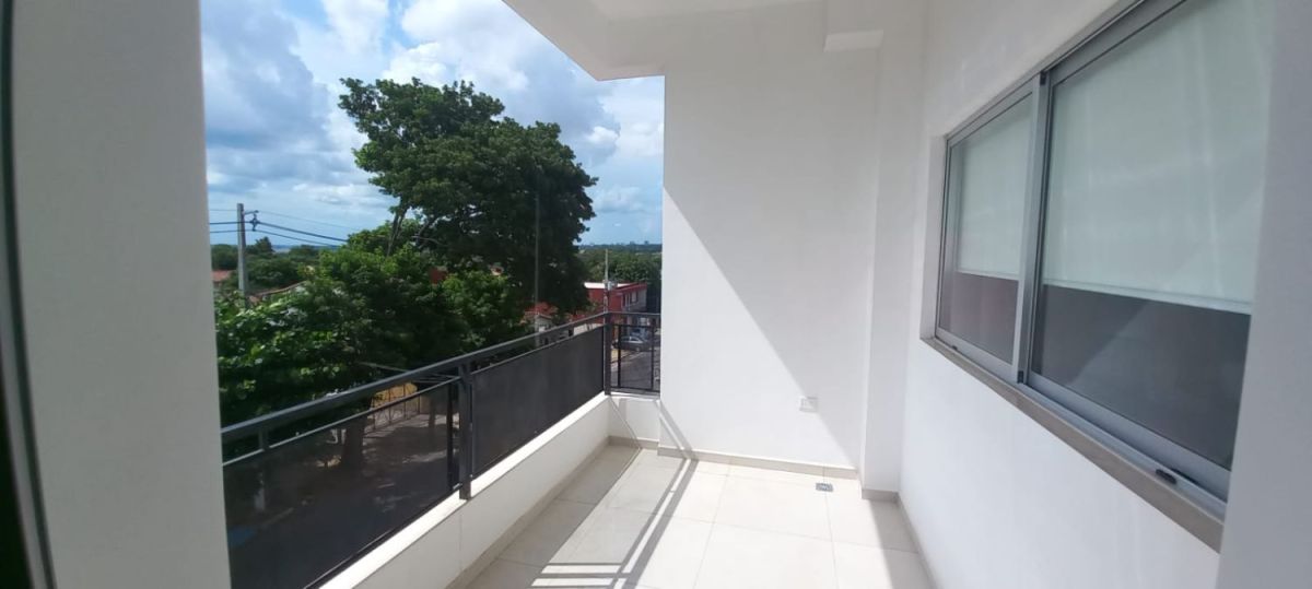 Brand new building for sale municipality area, House for sale Lambare