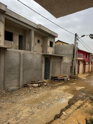 Maison à vendre gros oeuvre saint viateur cité arc en ciel 
