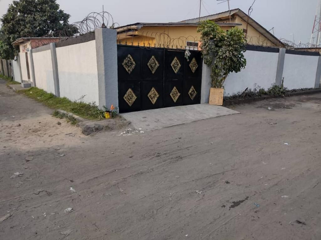 Beautiful house for sale , in Kinshasa Democratic Republic of Congo
