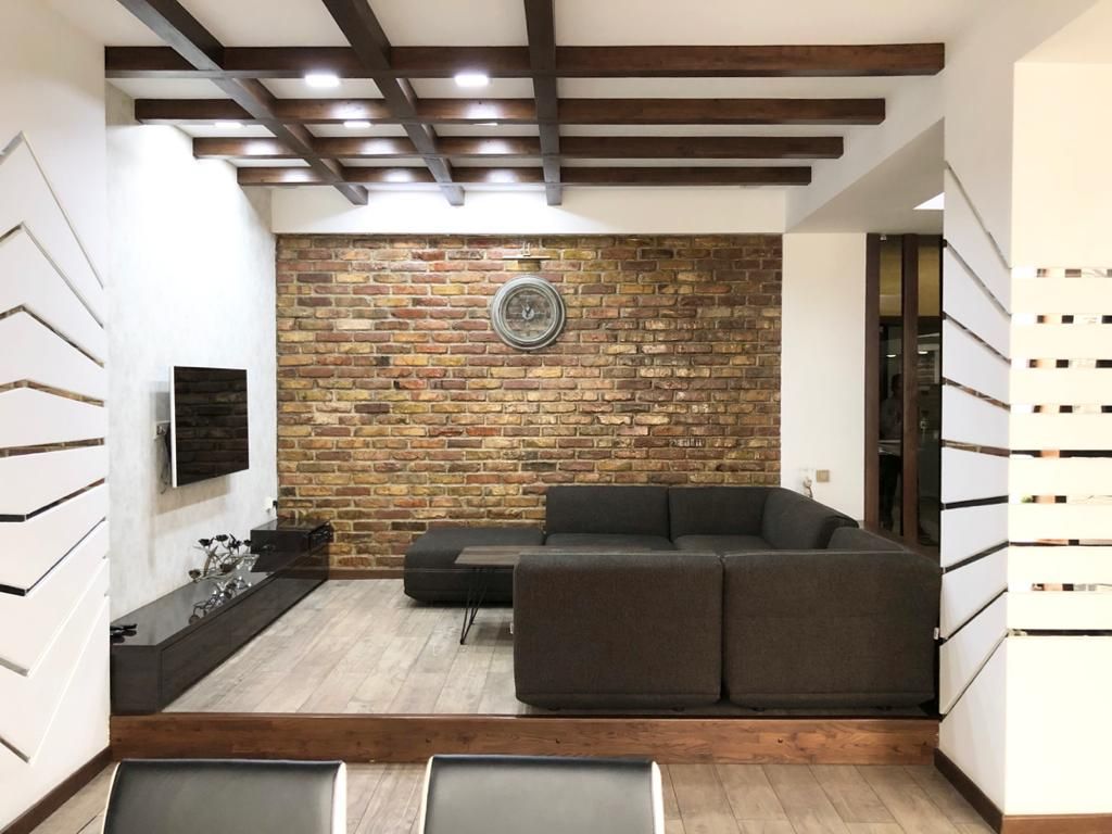 Unique design new york style apartment for rent in bishkek. 15 razzakova street, Flat for rent