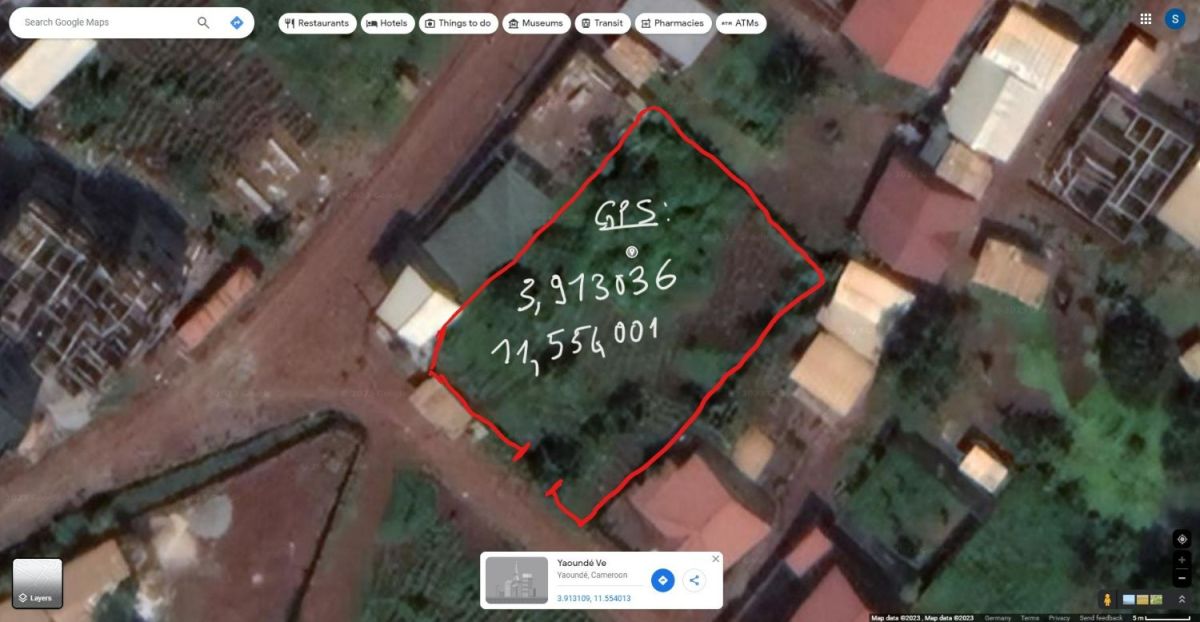 Terrain titré de 1162m2 à vendre à ngoulmekong yaounde, Terrain à