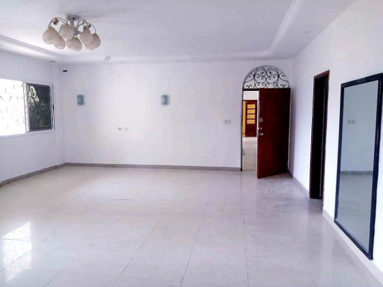 Villa non meublée à louer à Tokoin-hôpital