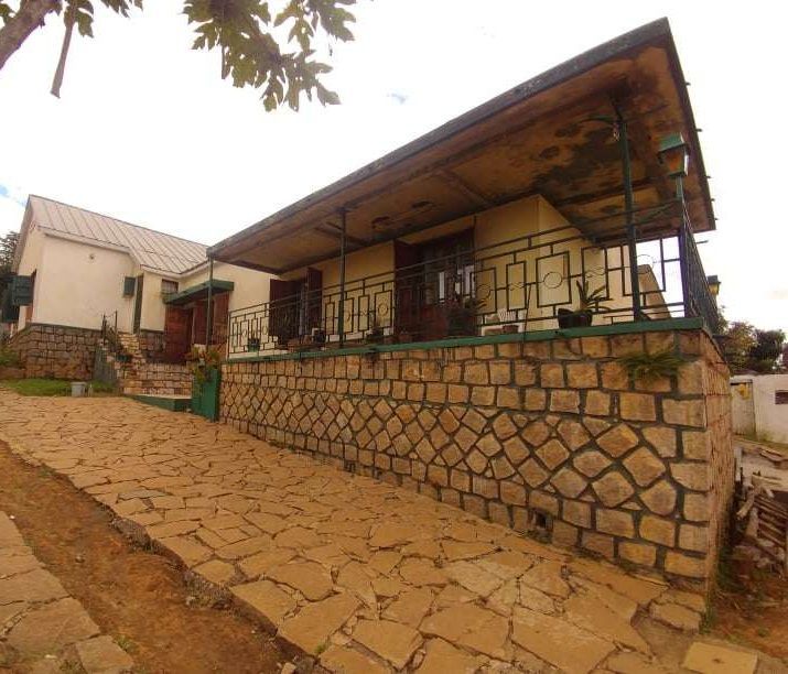 Villa andoharanofotsy for sale , House for sale in Antananarivo