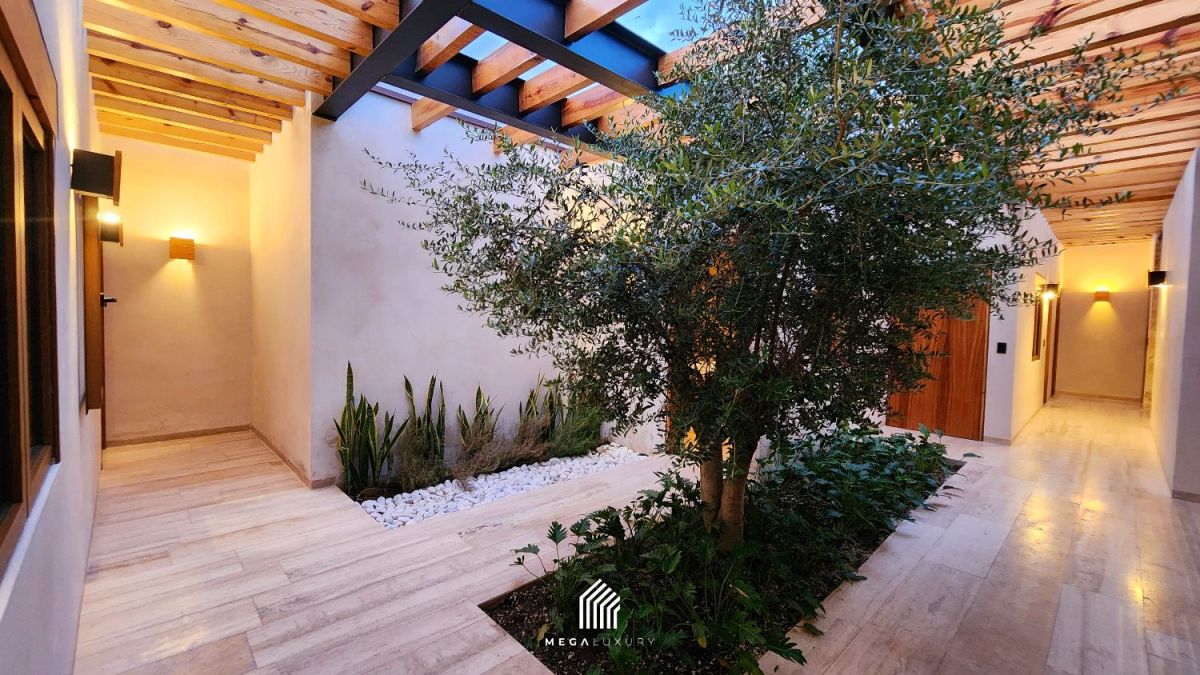 Luxury singlestory house for sale, granjas residenciales fractionation