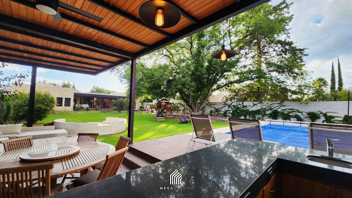 Luxury singlestory house for sale, granjas residenciales fractionation