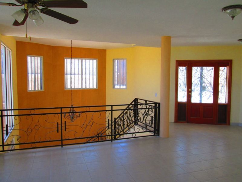 6 br 6baths villa with swimming pool in vivy mitchel portau