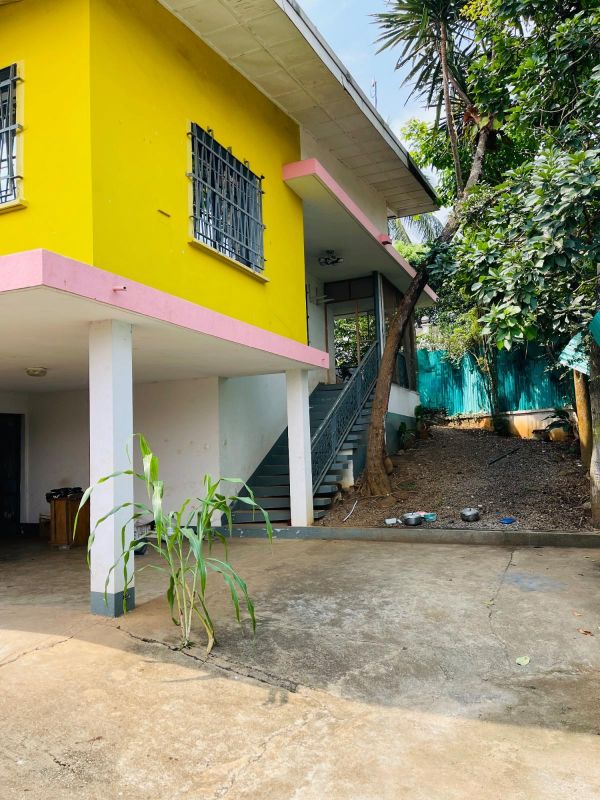 4 bedroom villa for rent in bastos, House for rent in Yaoundé Cameroon