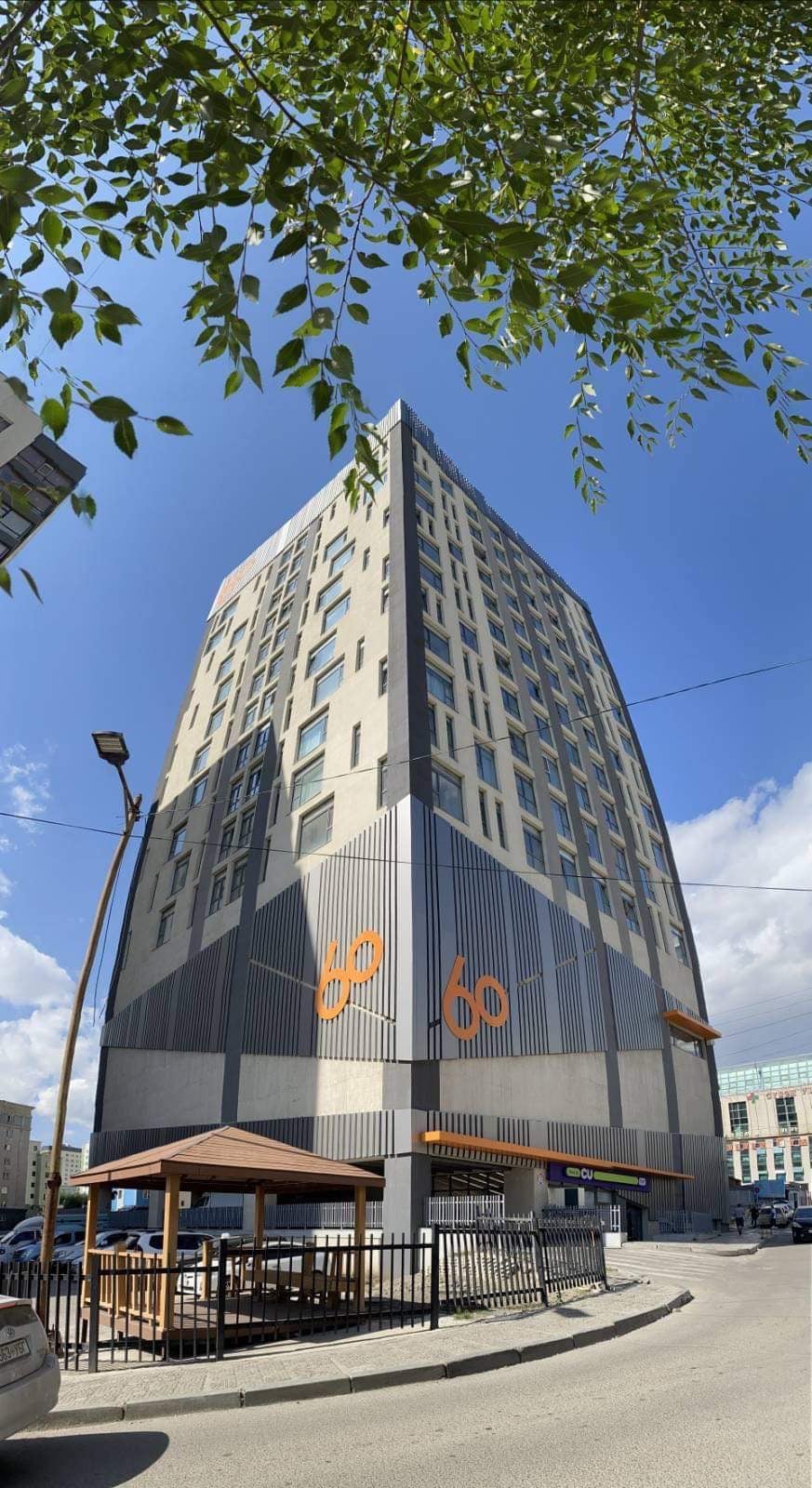 Remodeled furnished one bedroom apartment