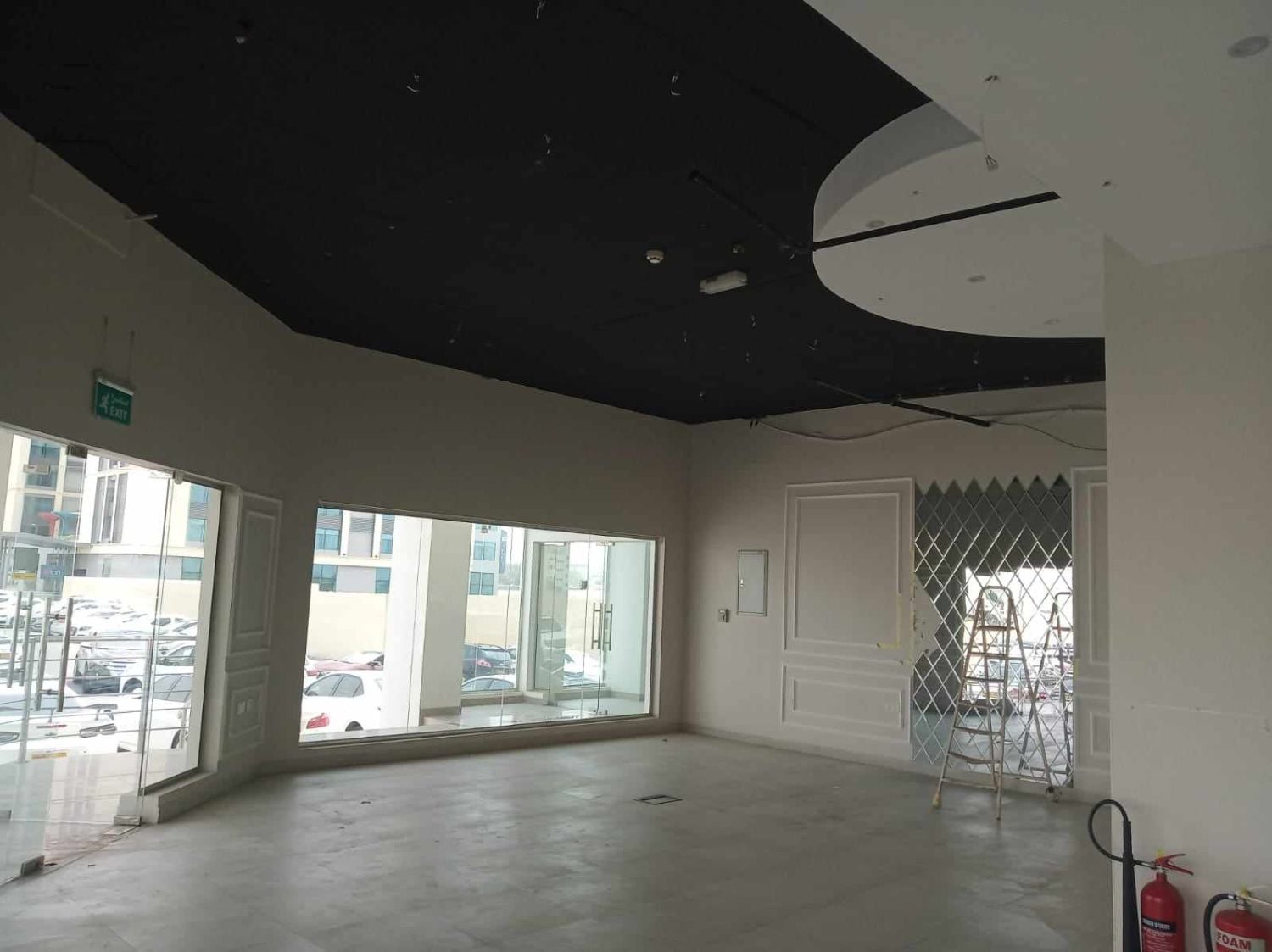 Showroom for Rent on a vital Road 