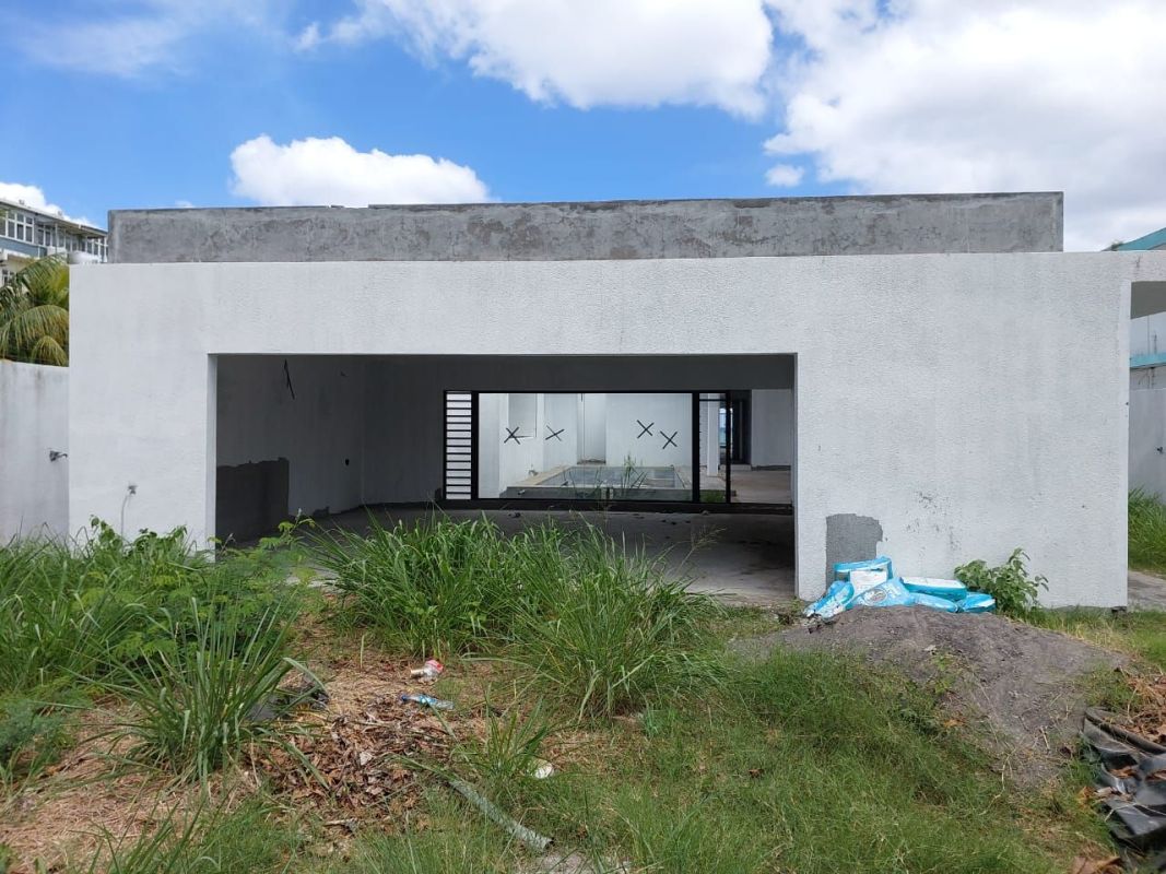 Villa bord de mer à baie du tombeau à vendre , Maison à vendre Ile