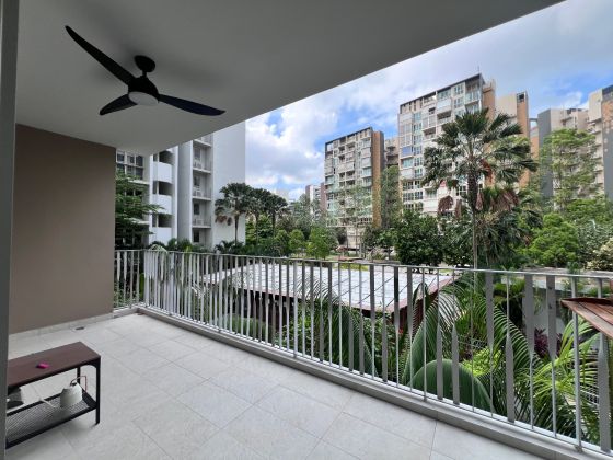 Condo de 4 chambres à Pasir Ris (Sea Esta)