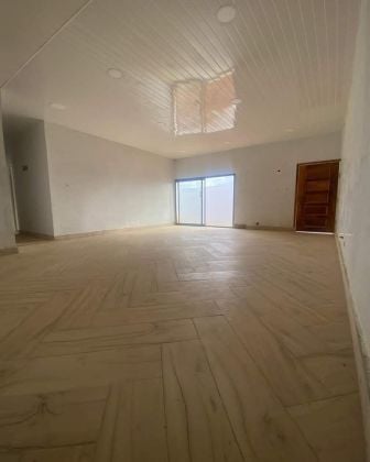 À vendre villa basse 4 pièces à bingerville 