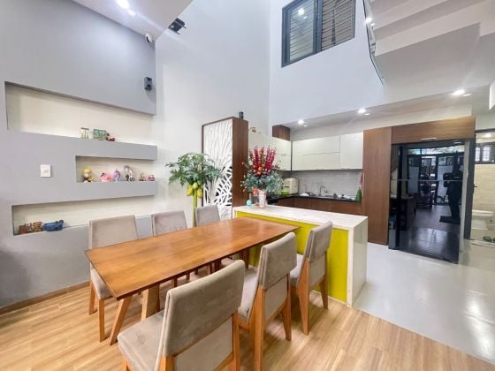 Beautiful 3-storey house for rent - 4 bedrooms - Fully furnished - Pham Tu ...
