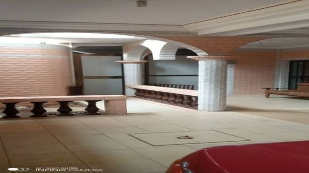 Maison à étage à vendre à Abedji