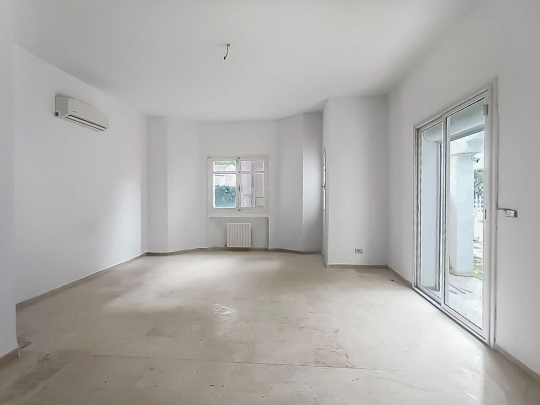 Villa à la marsa, cité les pins, tunisie / villa for sale in la marsa