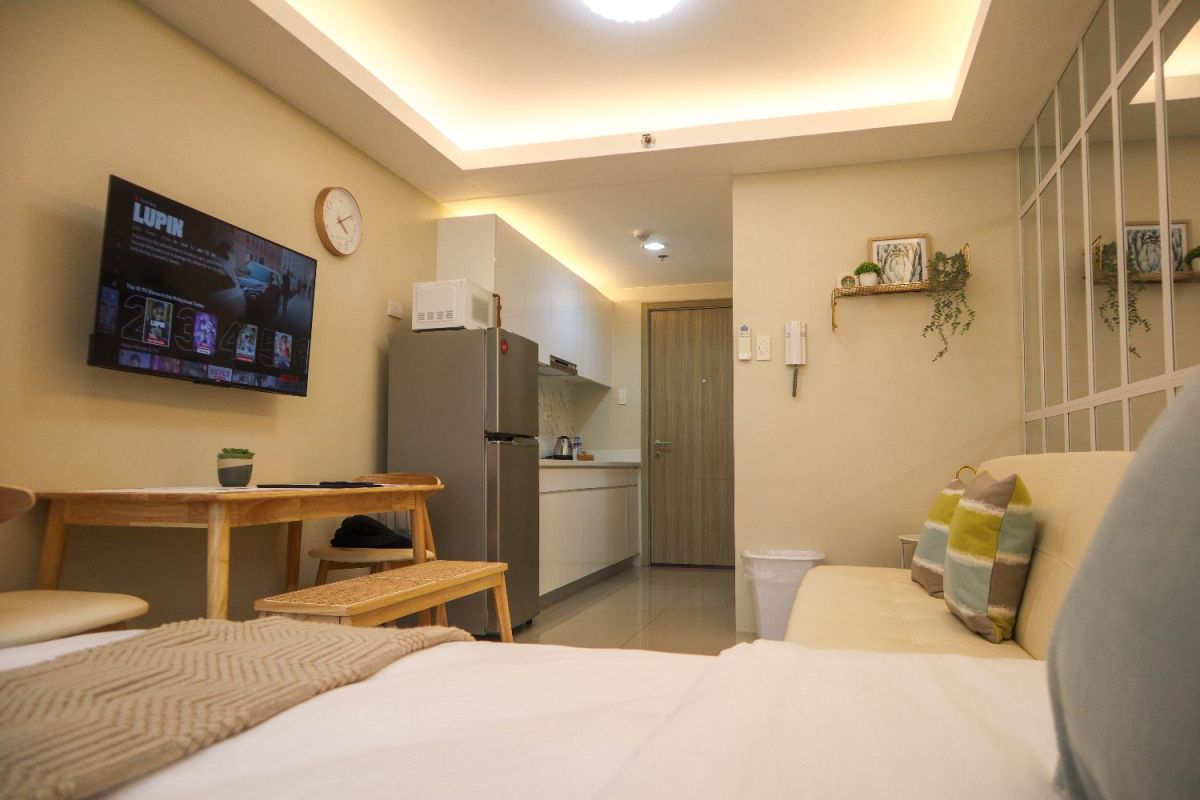 Condotel/airbnb studio room near mall of asia, pasay city, metro manila, Flat for rent Pasay