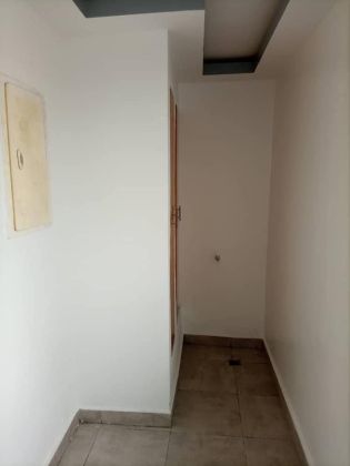 Villa basse 05 pièces à Abobo- Sogefiha