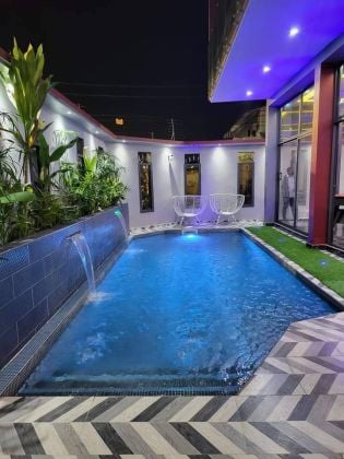 À vendre luxueux 10 pièces + piscine à bassam ...