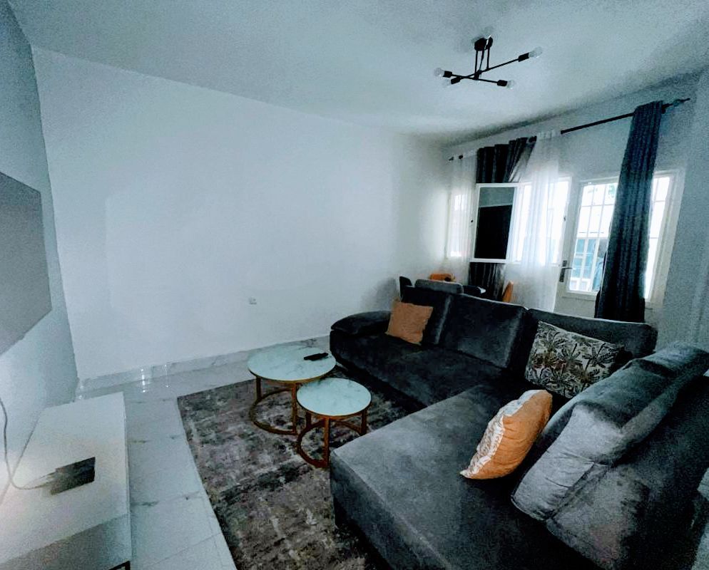 Furnished apartment gb district, Flat for rent in Kinshasa Democratic