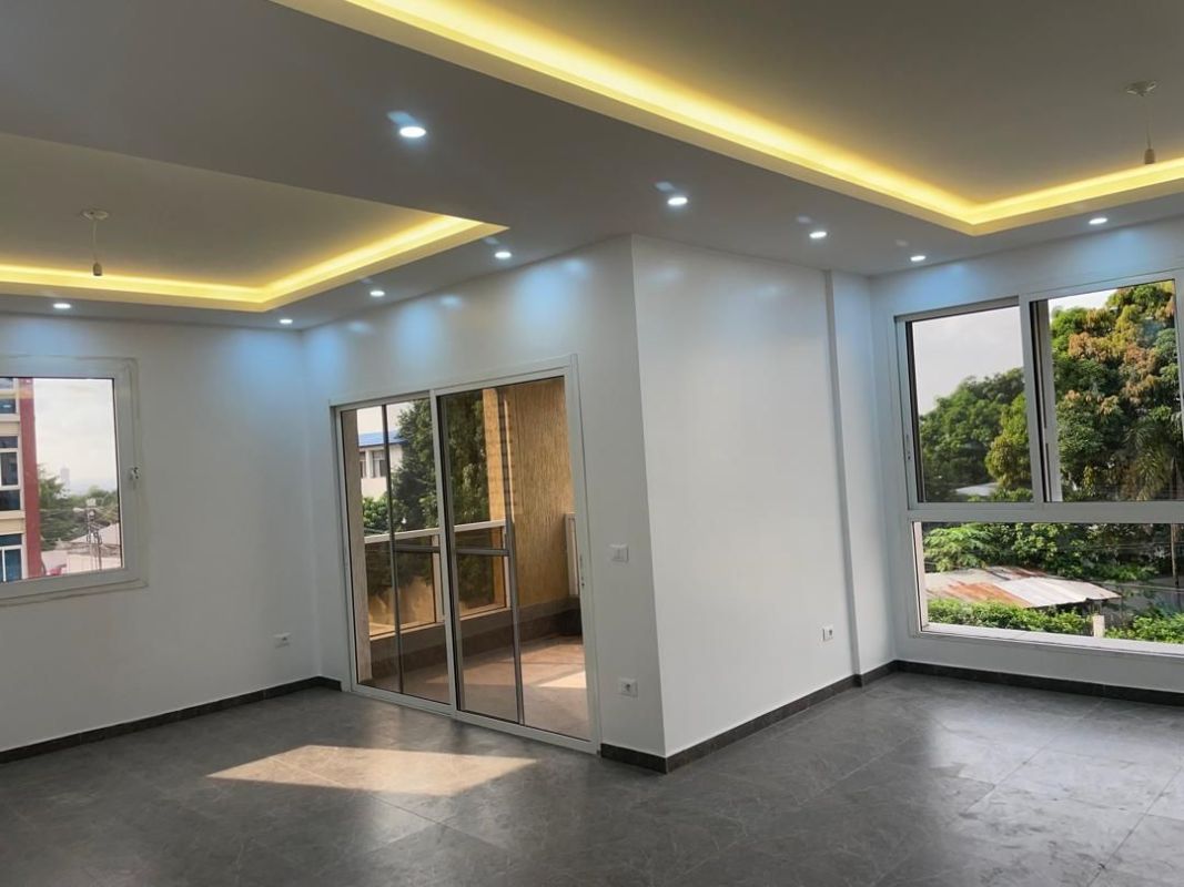 3 bedroom apartment in kinshasagombe, Flat for rent in the Democratic