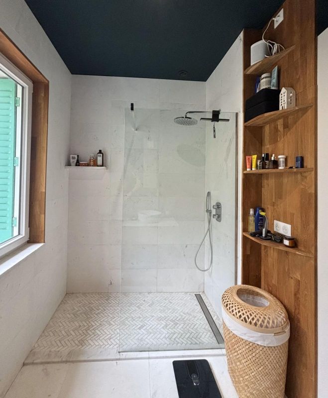 Fully furnished house with garage, garden & spa to rent in lyon, House