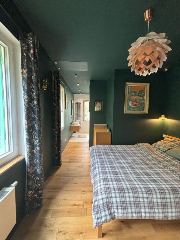 Fully furnished house with garage, garden & spa to rent in lyon, House