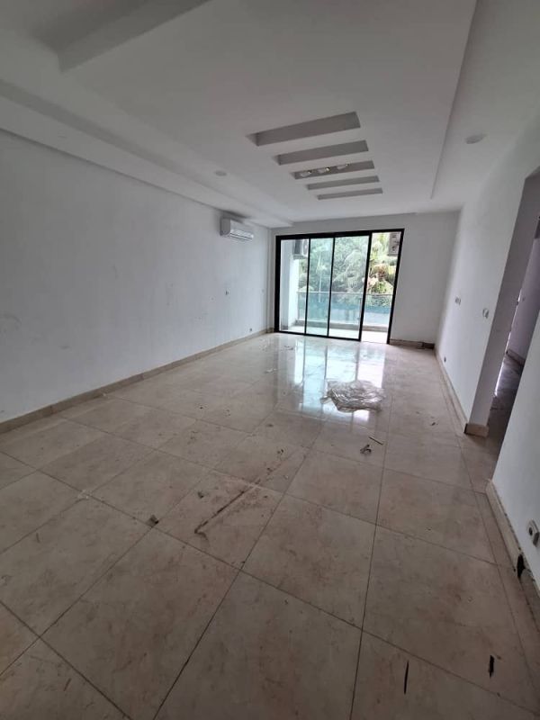 Sale of several high standing 3 & 4 room apartments in riviera bonoumin, Flat for sale Abidjan