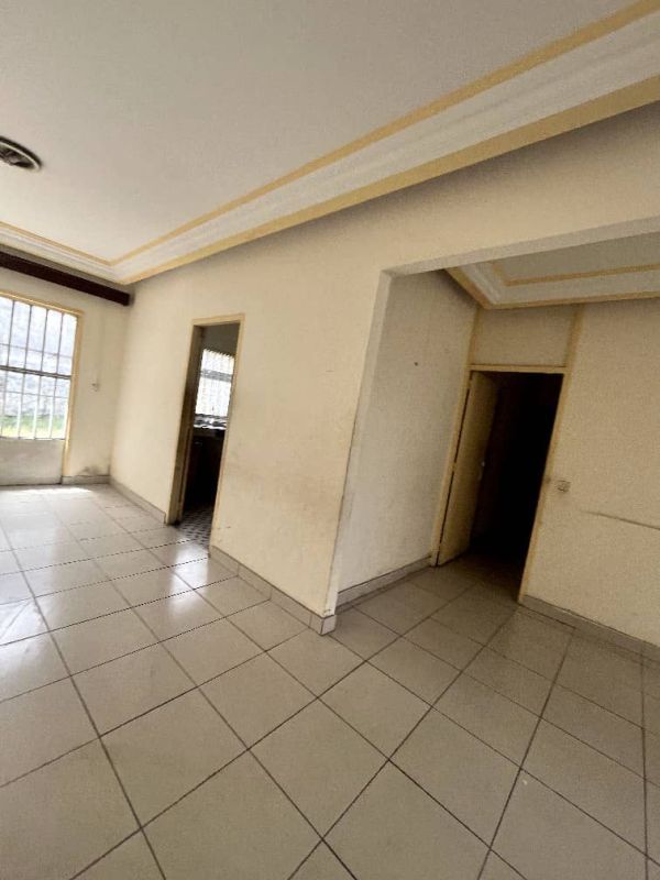 Sic villas for sale, House for sale in Douala Cameroon