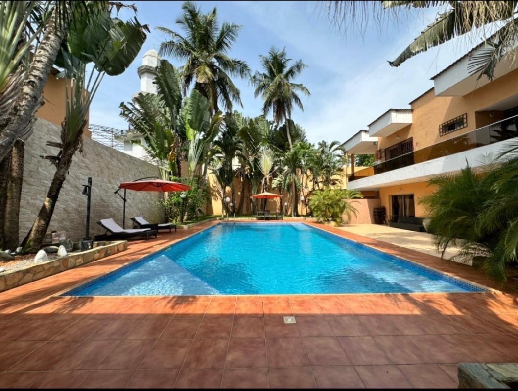 Superb villa, House for sale Abidjan, lagunes Ivory Coast