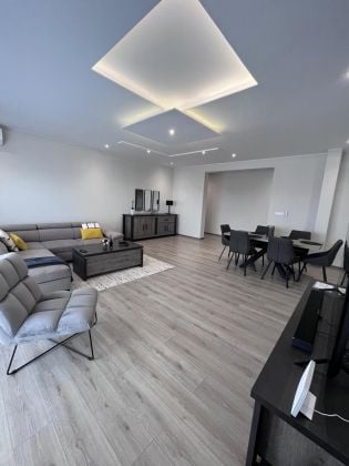 High standard furnished T4 apartment for rent in Androhibe On the top ...