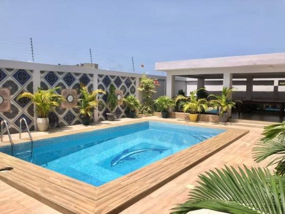 Vente d'une villa duplex haut standing de F7 à grand bassam modeste