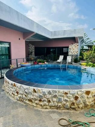 À vendre villa 5 pièces + piscine + meubles bassam ...