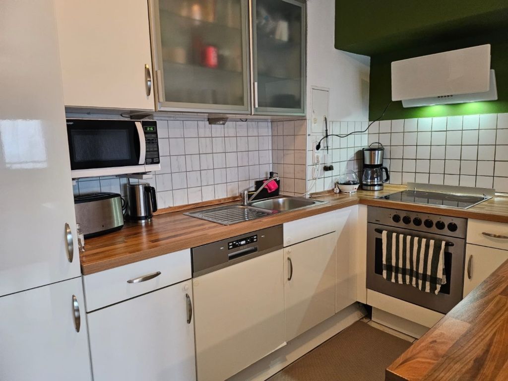 Central and furnished 2 room apartment in Berlin Mitte