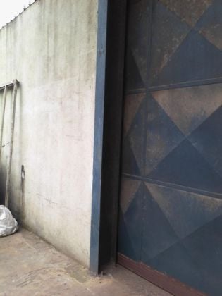 Location entrepot 1.100 m2 Yopougon-zone industrielle