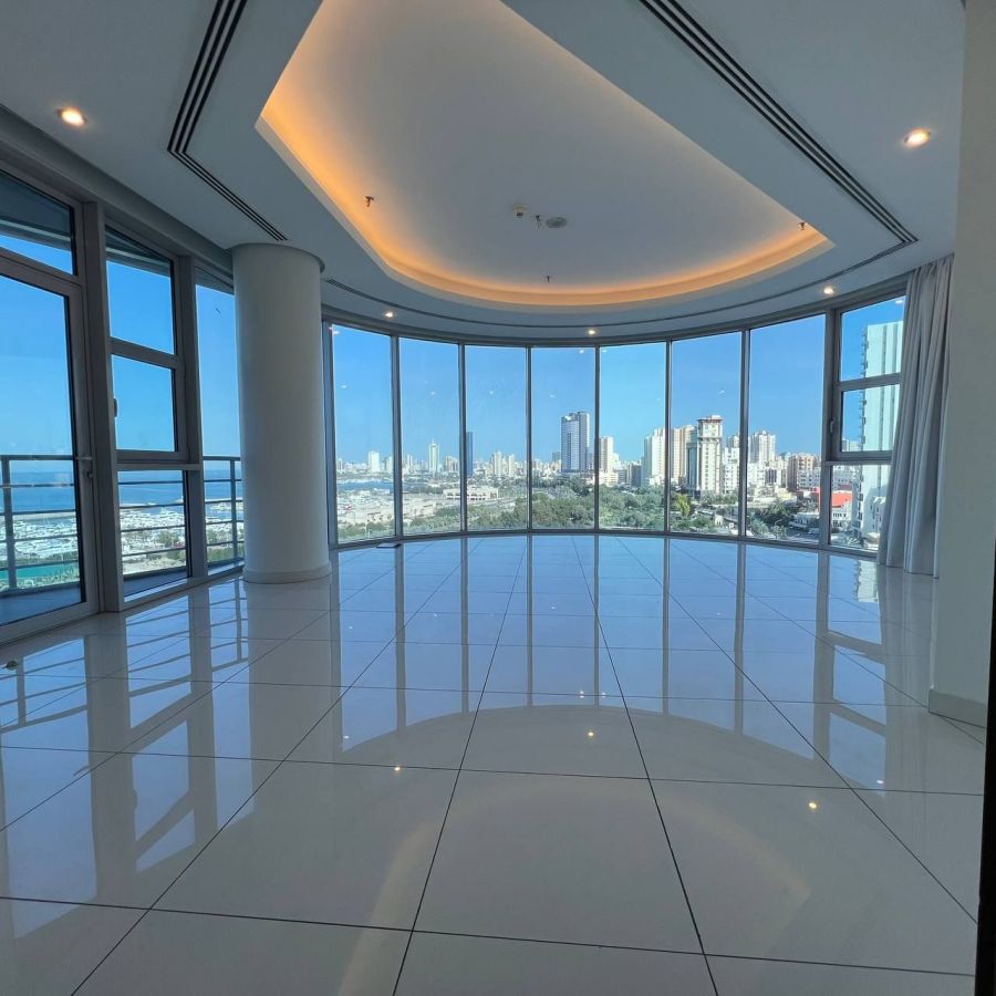 Sea view floor for rent in salmiya block 11, Flat for rent Kuwait city