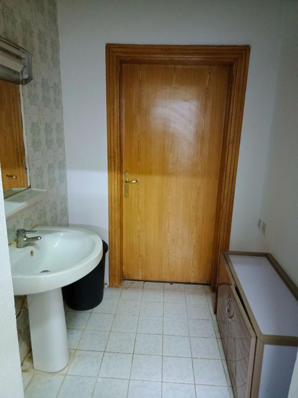 Bed space for female available in al aqeeq riyadh near kafd, Room for