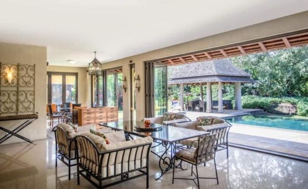 "Luxurious Villa for Sale in Tamarina: Your Dream Home Awaits"