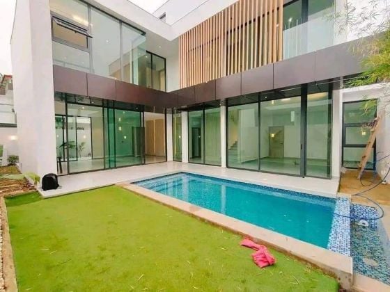 Villas Triplex 6 pièces + piscine non loin de Feh Jessé ...